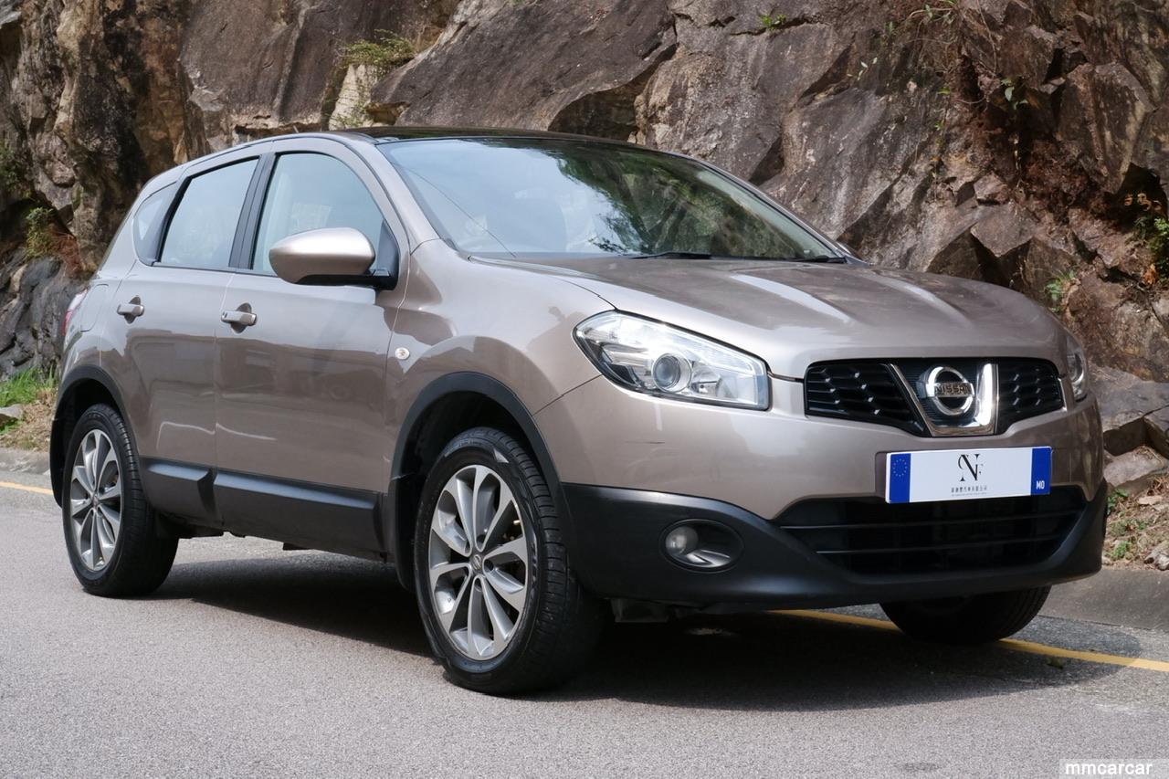 Nissan QASHQAI 2.0 SUV